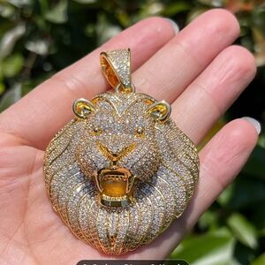 High Quality Elegant Gold Lion Necklace